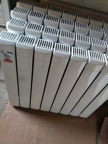 铝合金暖气片 厂家暖气片经销     我厂专业定制供暖用暖气片,产品
