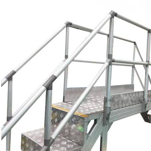 产品展厅 >定制铝型材机器走台踏台工厂铝合金楼梯铝合金登高踏步